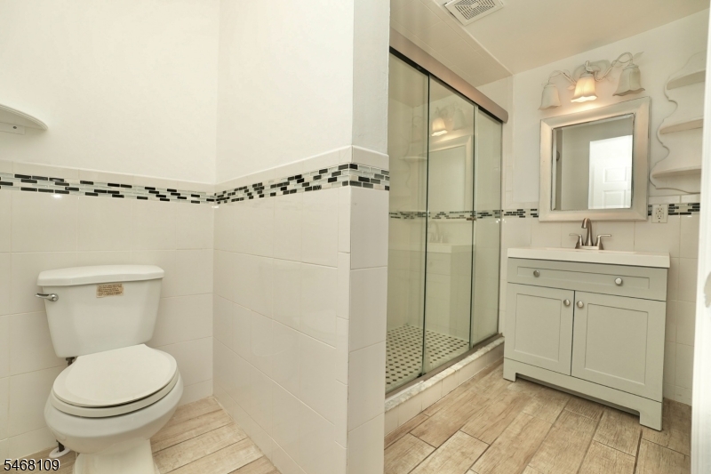 325 N 11th Street Newark NJ 07107