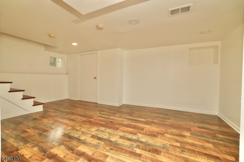 325 N 11th Street Newark NJ 07107