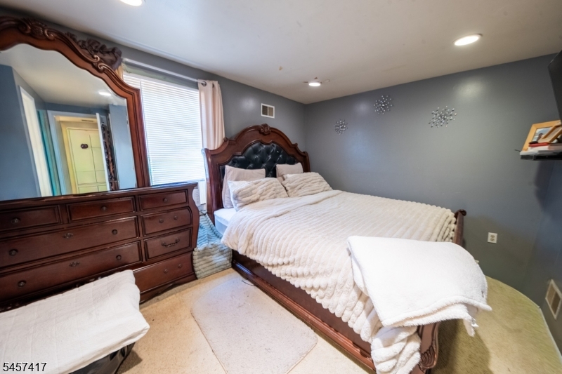 233 Nesbit Terrace Irvington NJ 07111