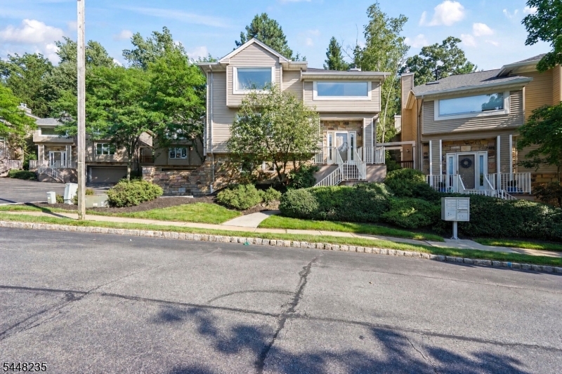76 Blackburne Terrace West Orange NJ 07052