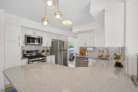 76 Blackburne Terrace West Orange NJ 07052