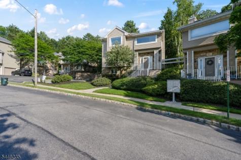 76 Blackburne Terrace West Orange NJ 07052