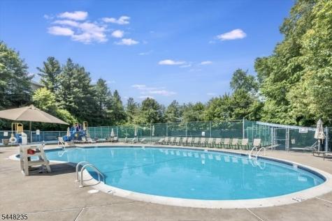 76 Blackburne Terrace West Orange NJ 07052