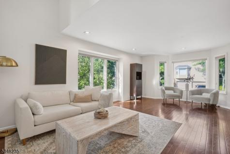 76 Blackburne Terrace West Orange NJ 07052