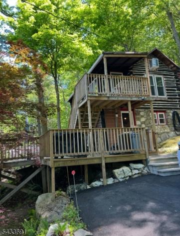 57 Lakeside Drive Vernon NJ 07461