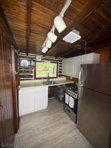 57 Lakeside Drive Vernon NJ 07461