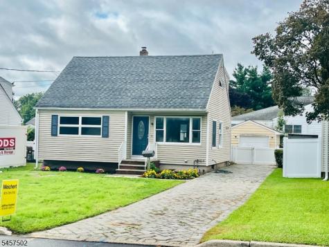 13 Windbeam Road Riverdale NJ 07457