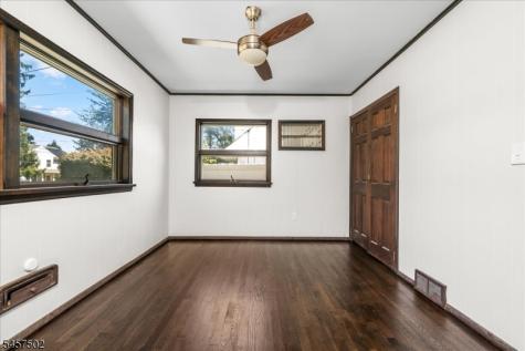 13 Windbeam Road Riverdale NJ 07457