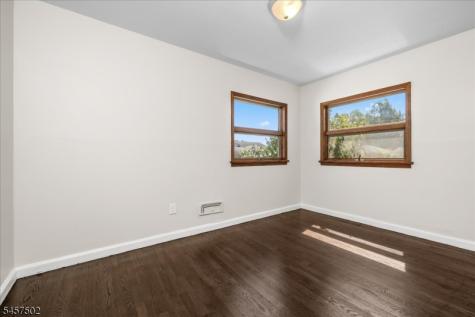 13 Windbeam Road Riverdale NJ 07457