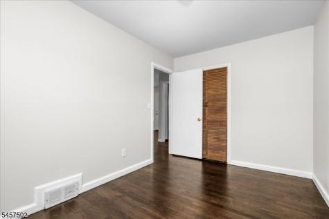 13 Windbeam Road Riverdale NJ 07457