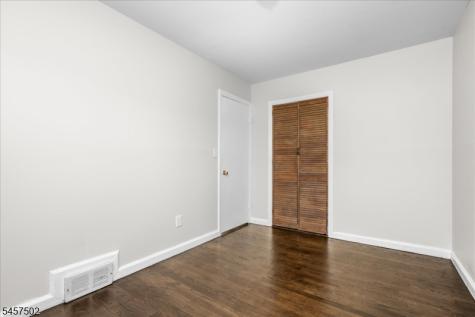 13 Windbeam Road Riverdale NJ 07457