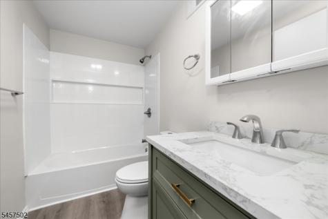 13 Windbeam Road Riverdale NJ 07457