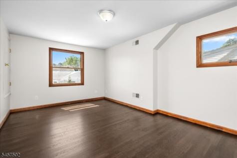 13 Windbeam Road Riverdale NJ 07457