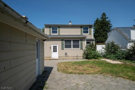 13 Windbeam Road Riverdale NJ 07457