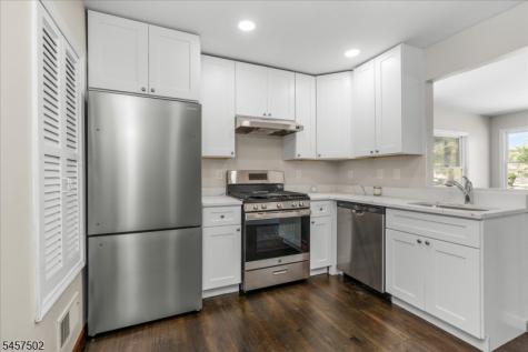 13 Windbeam Road Riverdale NJ 07457