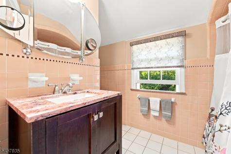 94 Harrison Street Verona NJ 07044