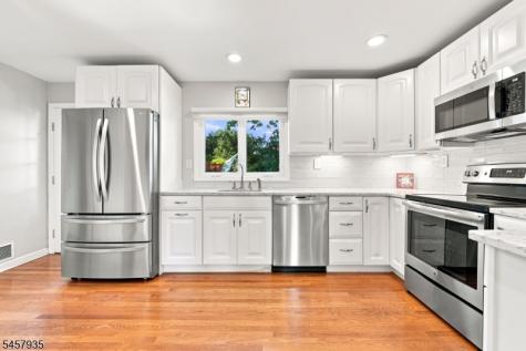 94 Harrison Street Verona NJ 07044