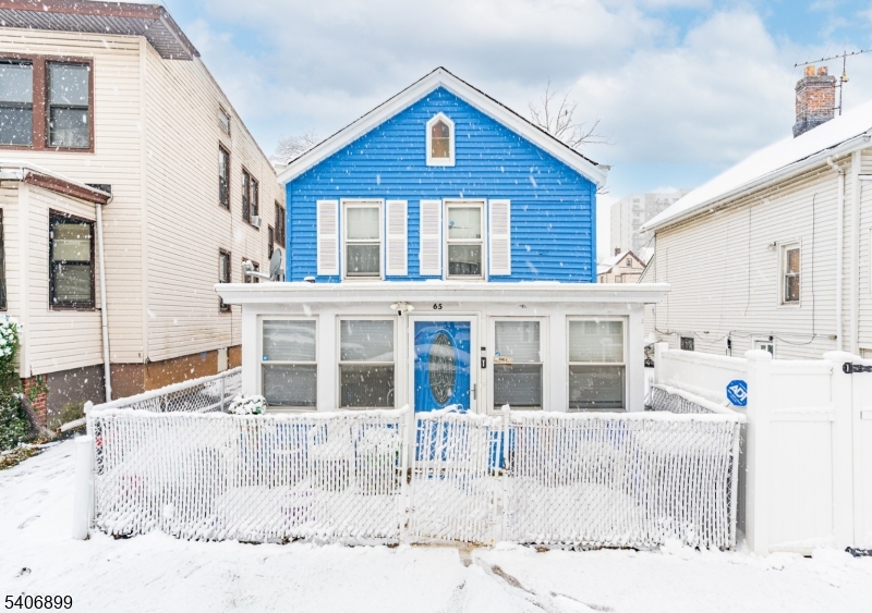 65 Cambridge Street East Orange NJ 07018