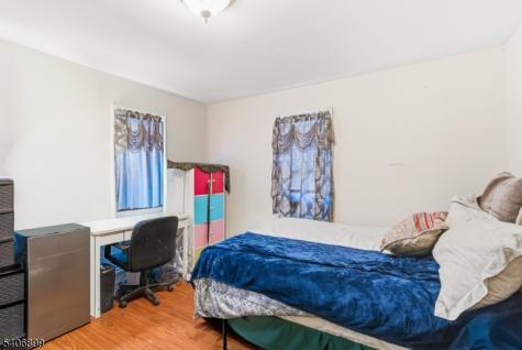 65 Cambridge Street East Orange NJ 07018
