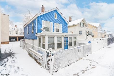 65 Cambridge Street East Orange NJ 07018