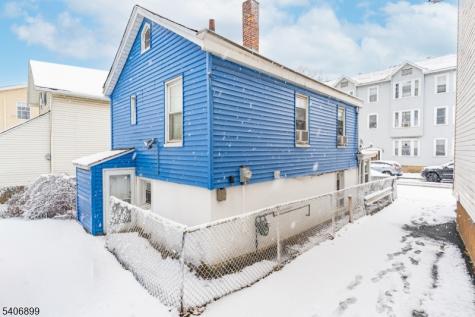 65 Cambridge Street East Orange NJ 07018