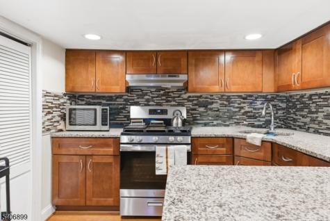 65 Cambridge Street East Orange NJ 07018