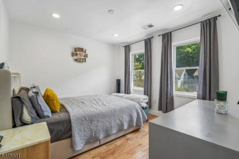 241 Brighton Avenue East Orange NJ 07017