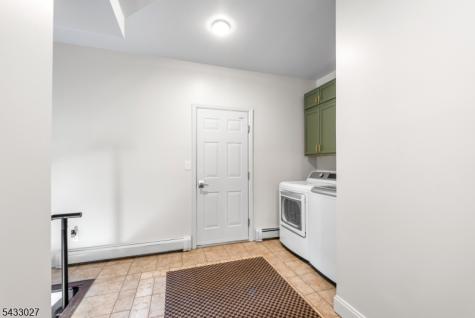 625 Maxim Drive Hopatcong NJ 07821