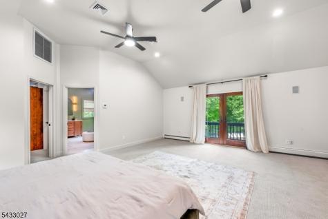 625 Maxim Drive Hopatcong NJ 07821