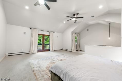 625 Maxim Drive Hopatcong NJ 07821
