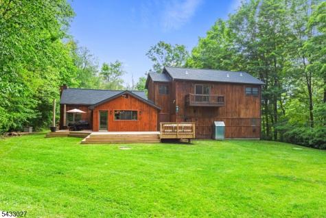 625 Maxim Drive Hopatcong NJ 07821