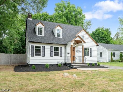 807 Mountain Avenue Bound Brook NJ 08805