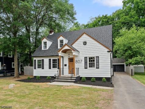 807 Mountain Avenue Bound Brook NJ 08805