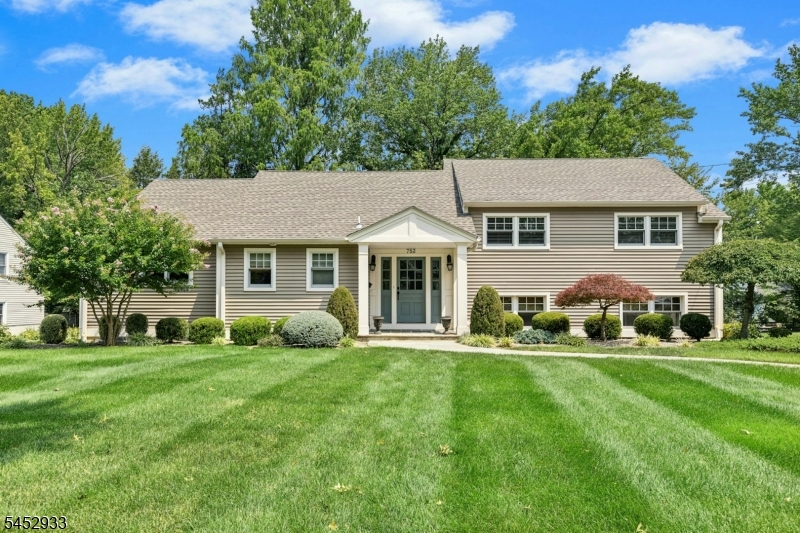753 Hyslip Avenue Westfield NJ 07090