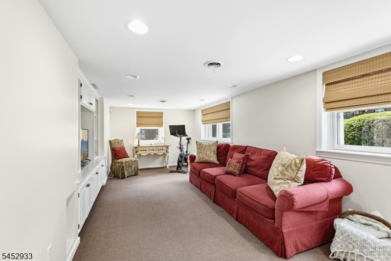 753 Hyslip Avenue Westfield NJ 07090