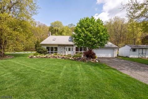 390 W Mountain Road Sparta NJ 07871
