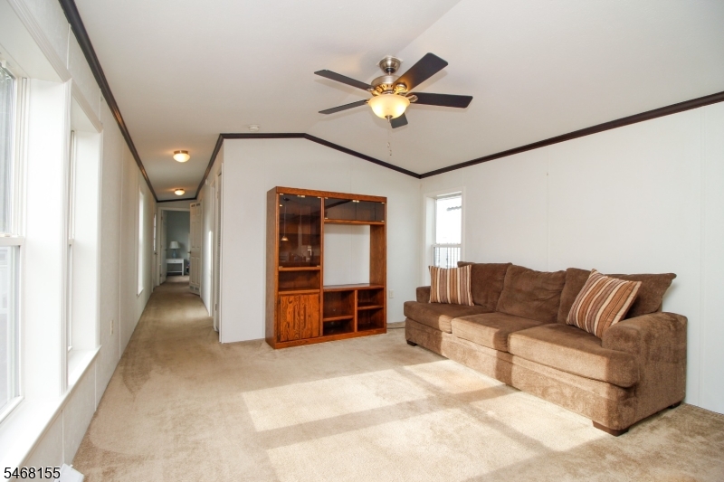 4 Makepeace Road Jefferson NJ 07438
