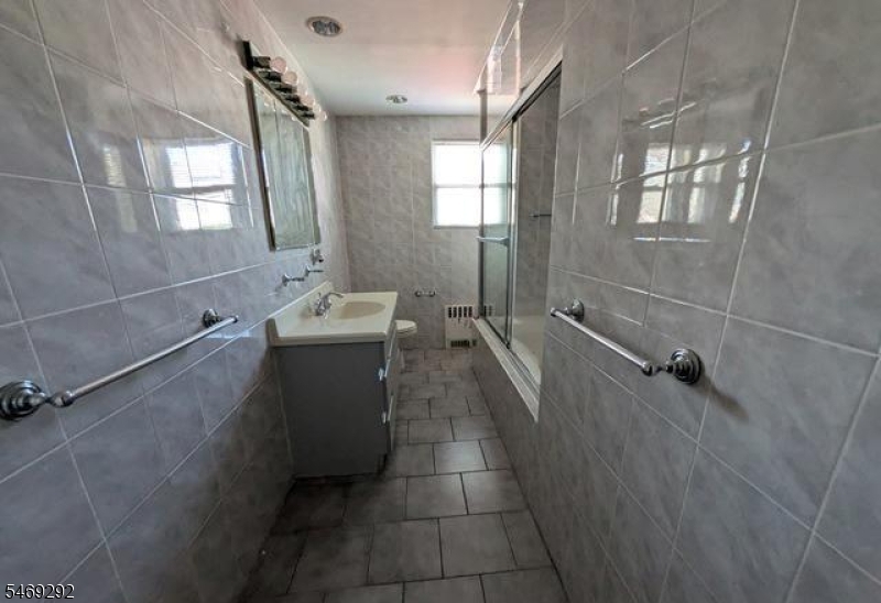 349 Parker Street Newark NJ 07104
