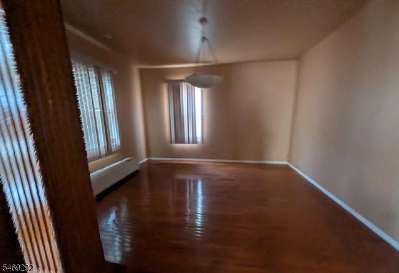 349 Parker Street Newark NJ 07104