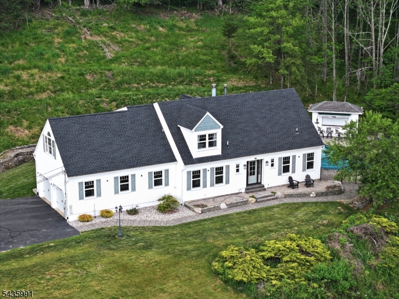 7 Perry Road Frankford NJ 07826