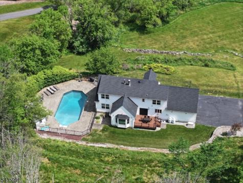 7 Perry Road Frankford NJ 07826