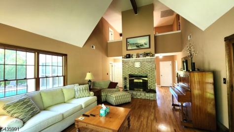7 Perry Road Frankford NJ 07826