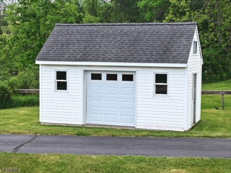 7 Perry Road Frankford NJ 07826