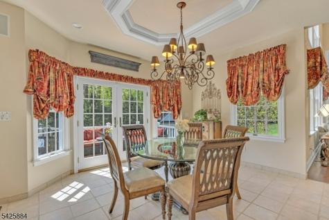15 Fieldstone Court East Hanover NJ 07936