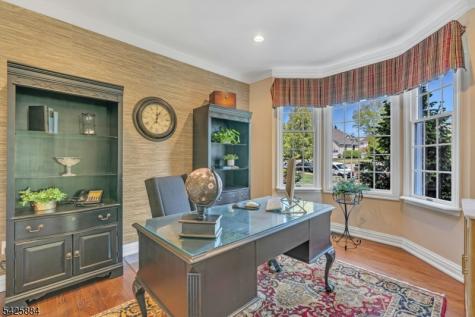15 Fieldstone Court East Hanover NJ 07936