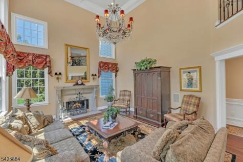 15 Fieldstone Court East Hanover NJ 07936