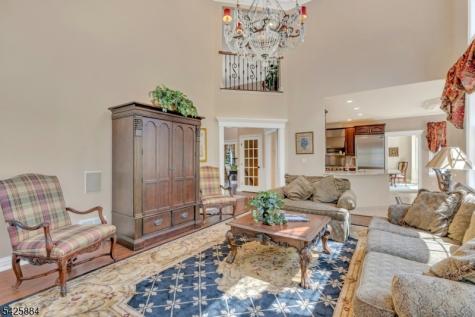 15 Fieldstone Court East Hanover NJ 07936