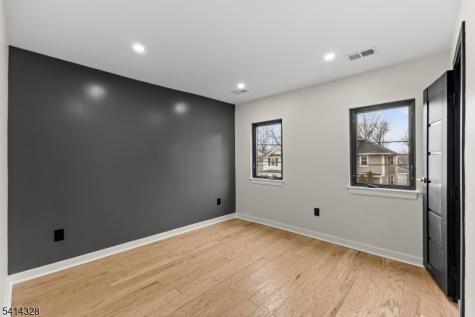 79 3RD Street Somerville NJ 08876