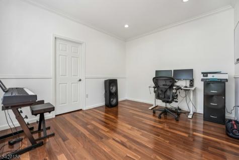 6 Diane Court Wayne NJ 07470