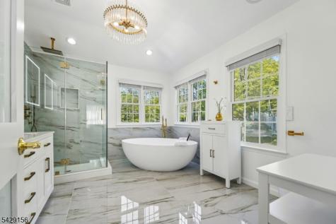 6 Diane Court Wayne NJ 07470